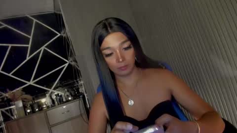 Snapshot of trinityfucksyou chatting on 8, 3, 2025 Ms Ella online show from 8, 3, 2025