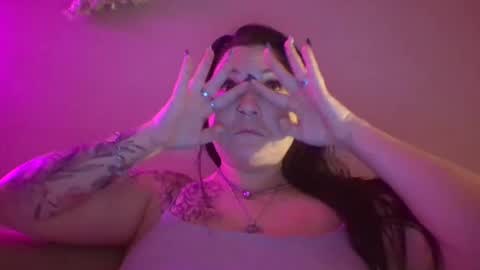 trinitymarie69 online show from 15, 7, 2026