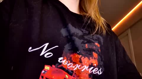 Snapshot of tripleprinces chatting on 5, 1, 2026 tripleprinces online show from 5, 1, 2026