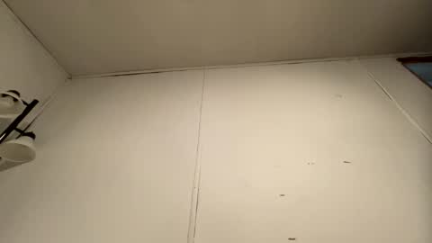 tripod99999 online show from 3, 3, 2026