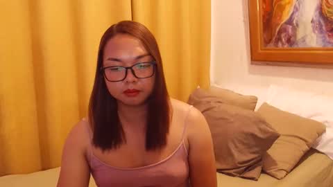 Snapshot of trishakera chatting on 11, 5, 2026 trisha online show from 11, 5, 2026