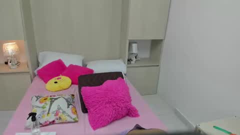 TRISHA online show from 23, 1, 2025