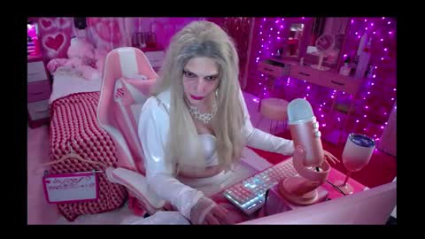 trista_doll online show from 1, 2, 2025