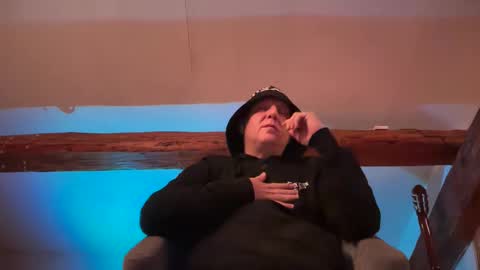 Triton online show from 24, 9, 2025