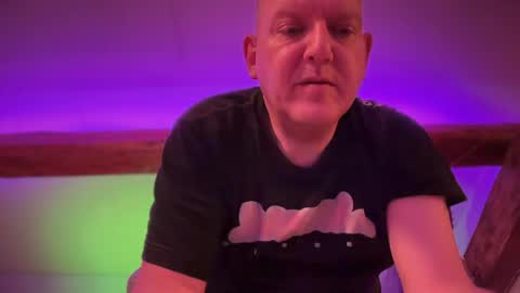 Snapshot of tritonspace chatting on 24, 4, 2026 Triton online show from 24, 4, 2026