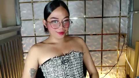 trixie_foxslut online show from 27, 2, 2026