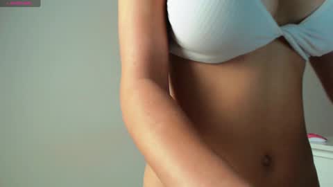 Trixie Taylor online show from 27, 1, 2025