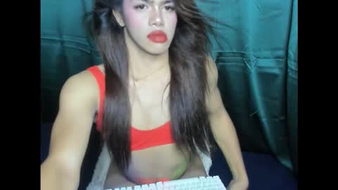 trixieeasian01 online show from 6, 1, 2026