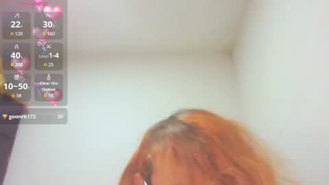 Snapshot of trixy_roses chatting on 1, 12, 2025 Trixy Rose online show from 1, 12, 2025