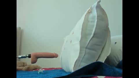 Snapshot of trizzytariaa chatting on 1, 2, 2025 Taria online show from 1, 2, 2025