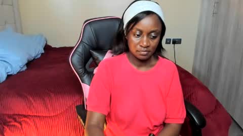 Snapshot of trizzytariaa chatting on 31, 7, 2026 Taria online show from 31, 7, 2026