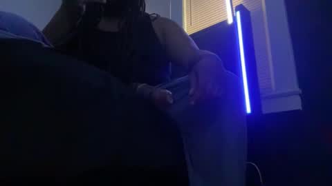 Snapshot of trmdstrong chatting on 3, 10, 2025 Trmdstrong online show from 3, 10, 2025