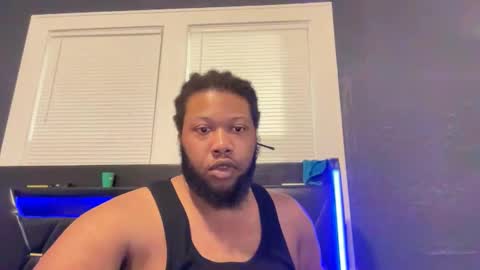 Snapshot of trmdstrong chatting on 10, 10, 2025 Trmdstrong online show from 10, 10, 2025