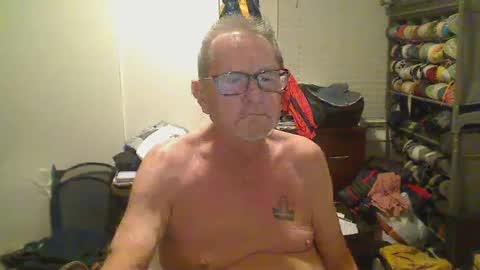 Snapshot of troffer13 chatting on 15, 1, 2026 Troffer online show from 15, 1, 2026