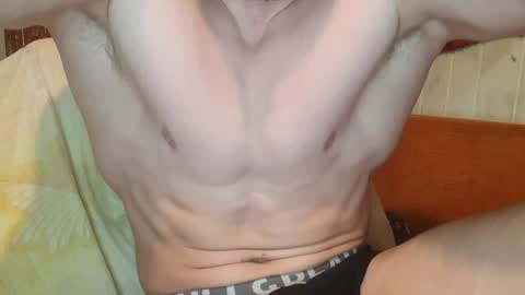 Snapshot of troncq chatting on 10, 12, 2024 Troncq online show from 10, 12, 2024