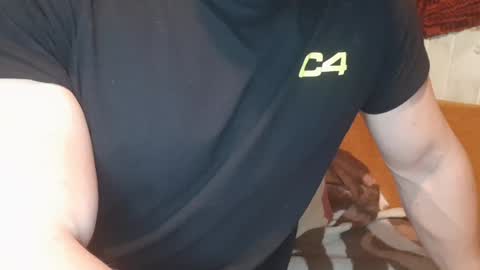 Snapshot of troncq chatting on 15, 1, 2025 Troncq online show from 15, 1, 2025