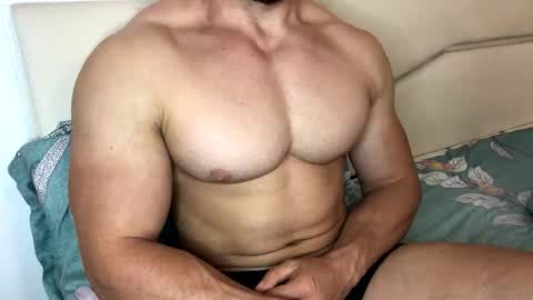 Snapshot of troncq chatting on 29, 9, 2025 Troncq online show from 29, 9, 2025