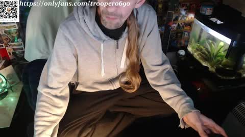Snapshot of trooper0690 chatting on 19, 5, 2026 trooper0690 online show from 19, 5, 2026