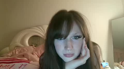 trophytranny online show from 22, 5, 2026