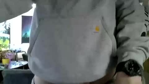 tross9090 online show from 12, 2, 2025