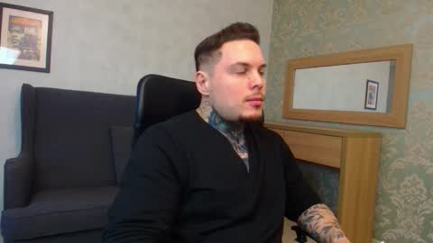 Snapshot of troystroud chatting on 15, 12, 2025 TroyStroud online show from 15, 12, 2025