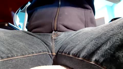 Snapshot of truceman__12 chatting on 2, 3, 2025 truceman12 online show from 2, 3, 2025