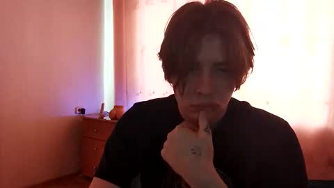 Snapshot of trypophob1a chatting on 29, 1, 2025 Emilum online show from 29, 1, 2025