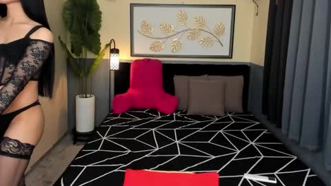 Snapshot of ts_elijah chatting on 5, 10, 2025 Saskia online show from 5, 10, 2025