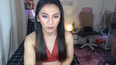 Jade online show from 10, 12, 2024