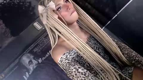 Snapshot of ts_wakowako chatting on 2, 3, 2026 Lexi Fox online show from 2, 3, 2026