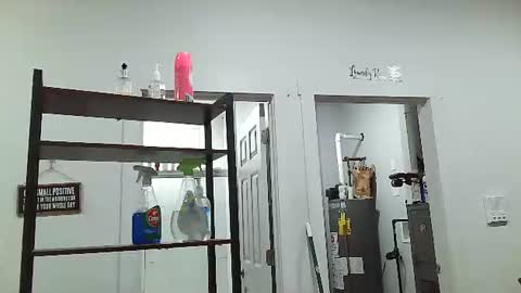 Amber White online show from 21, 10, 2025