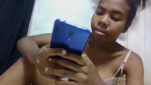 Snapshot of tsaralaza chatting on 29, 9, 2025 tsaralaza online show from 29, 9, 2025