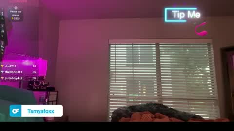 Snapshot of tsfoxx chatting on 9, 5, 2026 tsfoxx online show from 9, 5, 2026