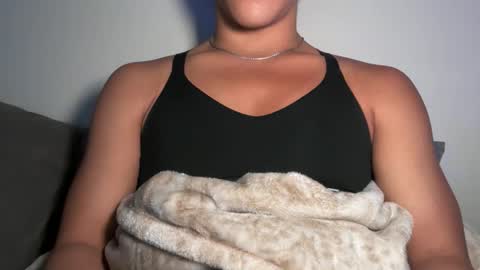 Snapshot of tsj777 chatting on 20, 11, 2025 tsj777 online show from 20, 11, 2025