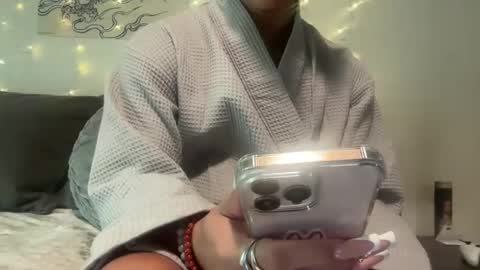 Snapshot of tsj777 chatting on 30, 11, 2025 tsj777 online show from 30, 11, 2025