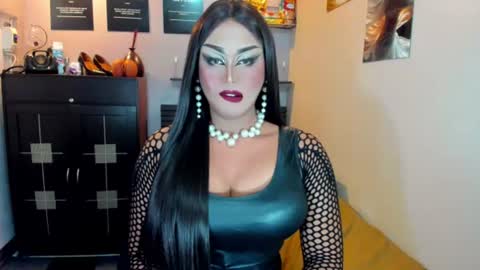 Nicoleeee online show from 18, 7, 2026