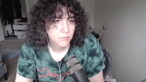 Stephanie Peach online show from 23, 5, 2026