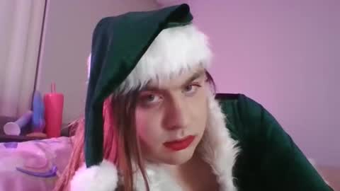 Snapshot of tsphoenixevelyn chatting on 25, 12, 2024 TSPhoenixEvelyn online show from 25, 12, 2024