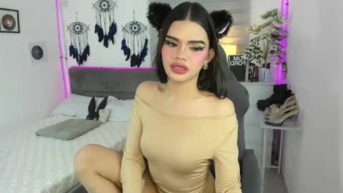 Snapshot of tstoni_talks chatting on 11, 9, 2025 tstoni_talks online show from 11, 9, 2025