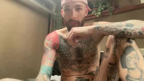 Snapshot of tuhands chatting on 5, 3, 2025 Tuhands online show from 5, 3, 2025