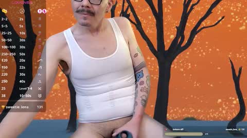 Snapshot of tumbles05 chatting on 11, 11, 2025 tumbling through online show from 11, 11, 2025