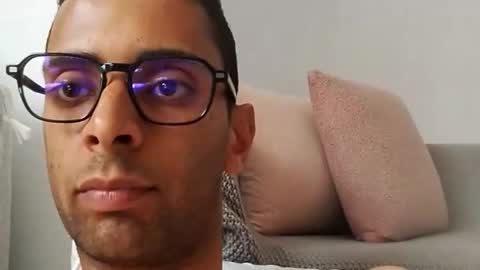 TunisienSexyGuy online show from 25, 4, 2026