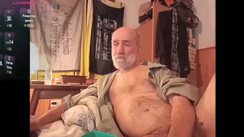 Snapshot of tupapifacu chatting on 27, 2, 2025 Papi Facu online show from 27, 2, 2025