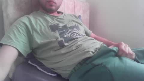 turkhis_boy22 online show from 22, 3, 2026