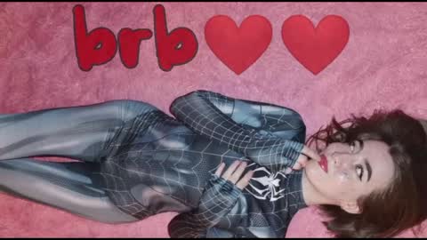 Snapshot of tutti_cutieee chatting on 13, 12, 2024 Nika online show from 13, 12, 2024