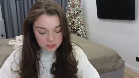 Snapshot of tutti_frutti_ chatting on 6, 12, 2024 Ariana online show from 6, 12, 2024