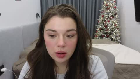 Snapshot of tutti_frutti_ chatting on 7, 12, 2024 Ariana online show from 7, 12, 2024