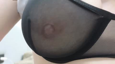 Snapshot of tutti_frutti_ chatting on 8, 12, 2024 Ariana online show from 8, 12, 2024