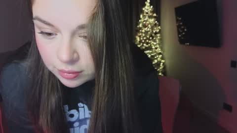 Snapshot of tutti_frutti_ chatting on 24, 12, 2024 Ariana online show from 24, 12, 2024