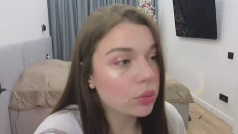 Snapshot of tutti_frutti_ chatting on 9, 1, 2025 Ariana online show from 9, 1, 2025